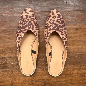 Banana Republic Cheetah Print Mules